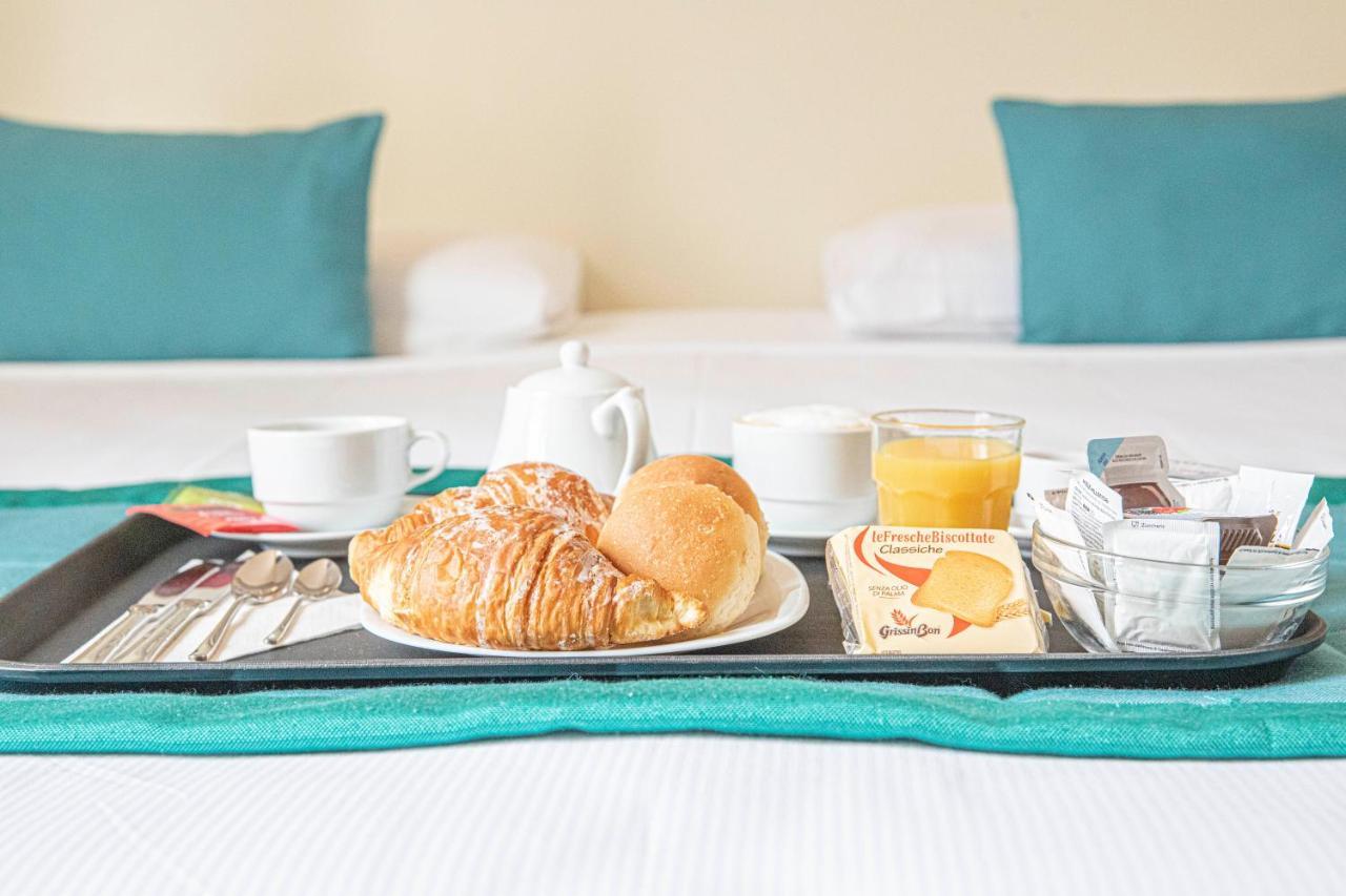 Suite Castrense โรม ภายนอก รูปภาพ