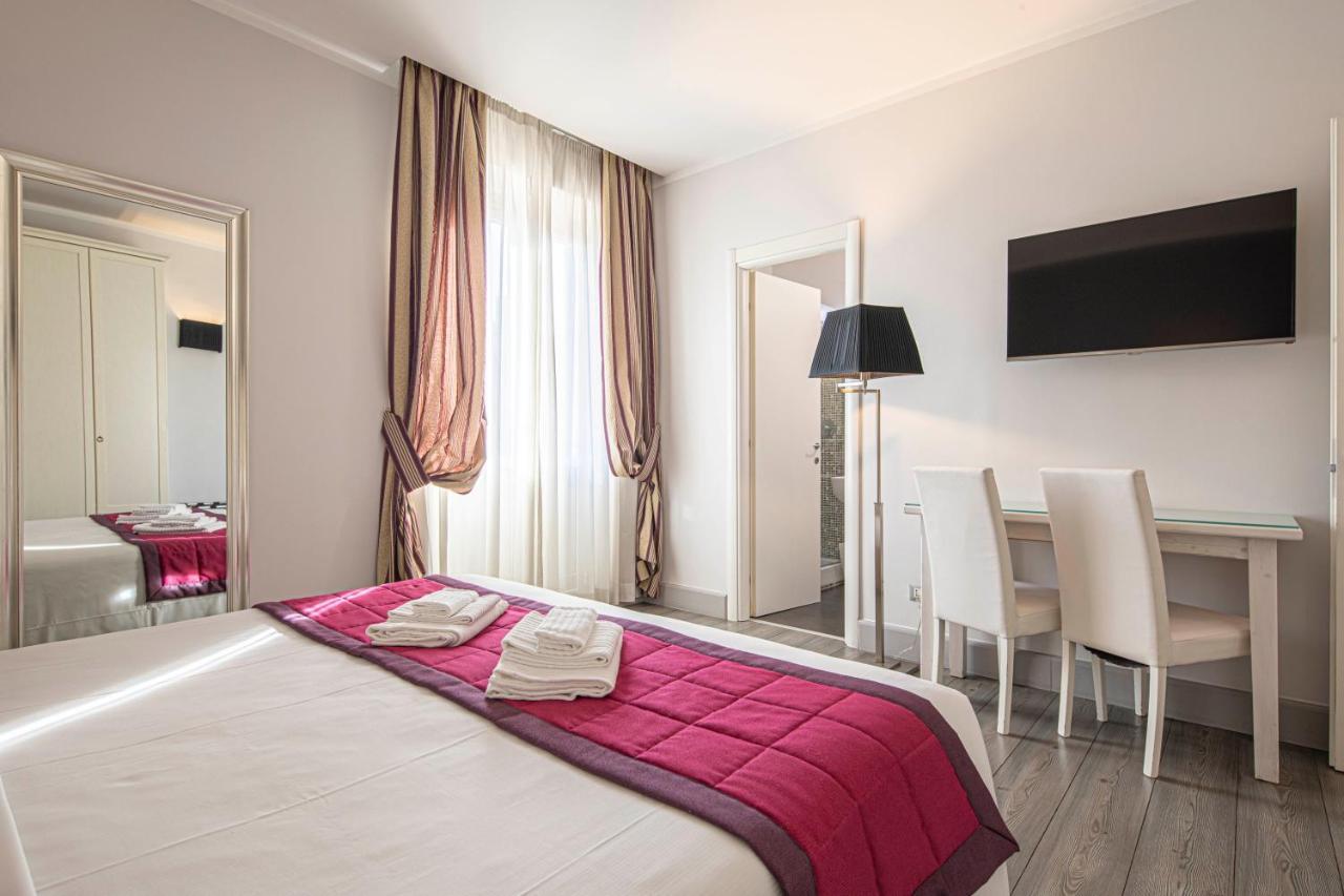 Suite Castrense โรม ภายนอก รูปภาพ