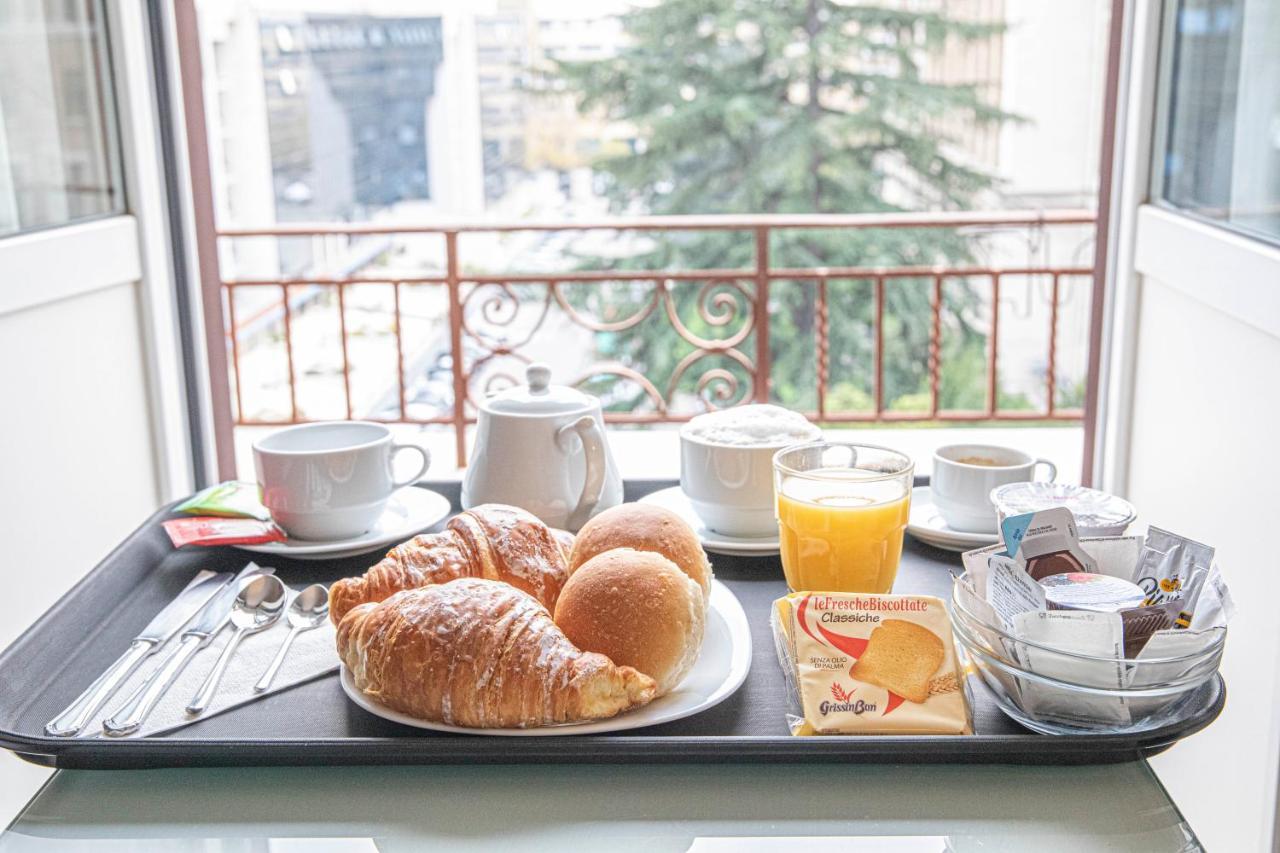 Suite Castrense โรม ภายนอก รูปภาพ