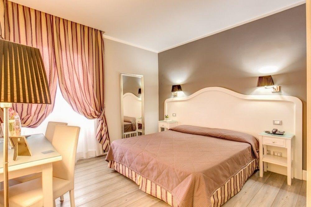 Suite Castrense โรม ภายนอก รูปภาพ