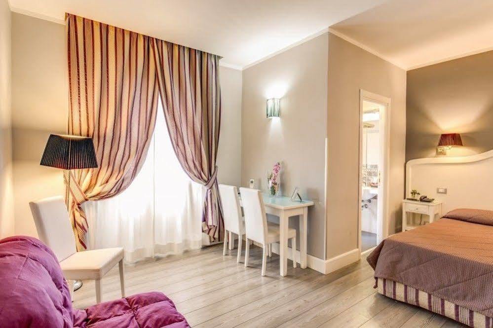 Suite Castrense โรม ภายนอก รูปภาพ